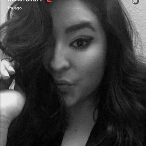 Meet your Posher, Thalia